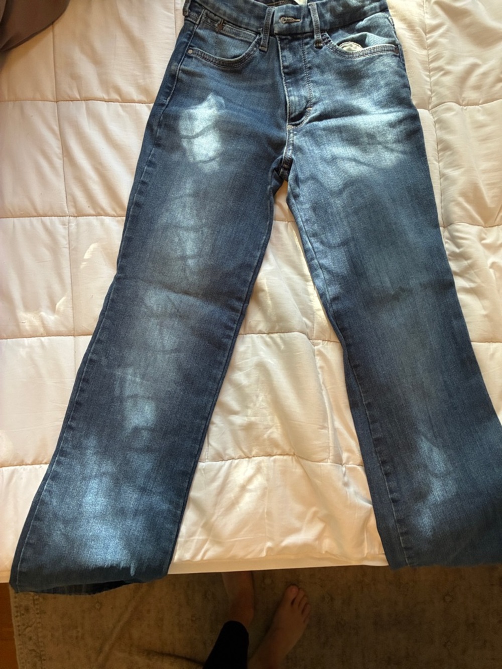 Wrangler Women's Boot Cut Jeans in Blue Wash